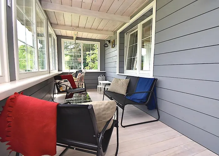 Siedlisko Podjaworzem Dom wakacyjny *